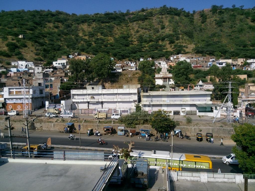 Hotel Ramnivas Udaipur Exterior photo